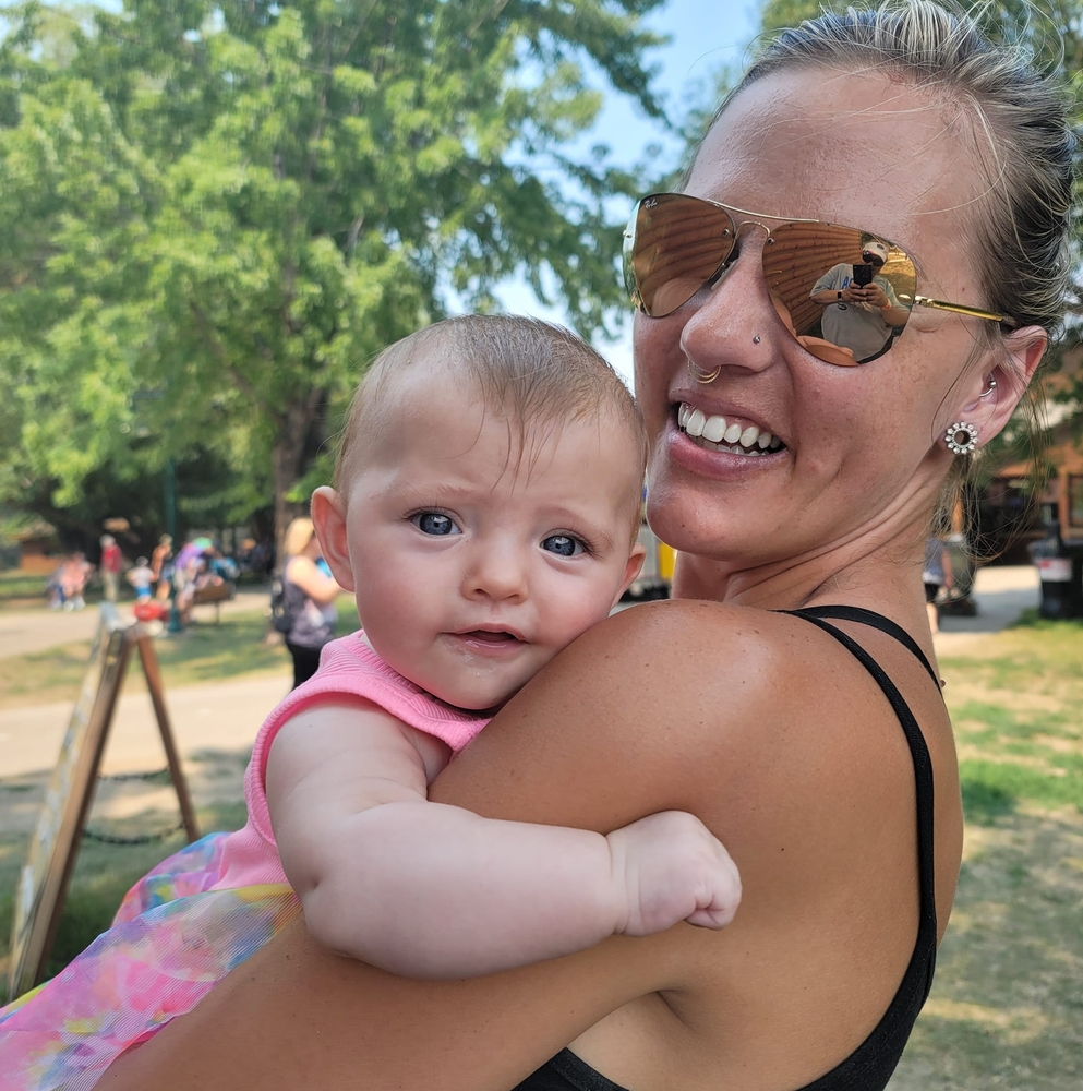 Meet your Posher, Alexis